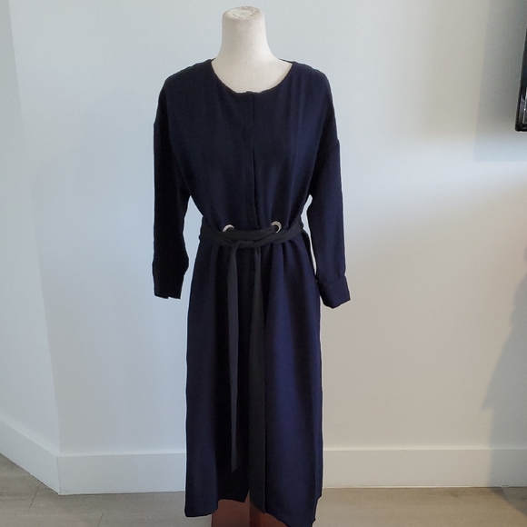 Zara Navy Long Sleeve Dress - Picture 2 of 9
